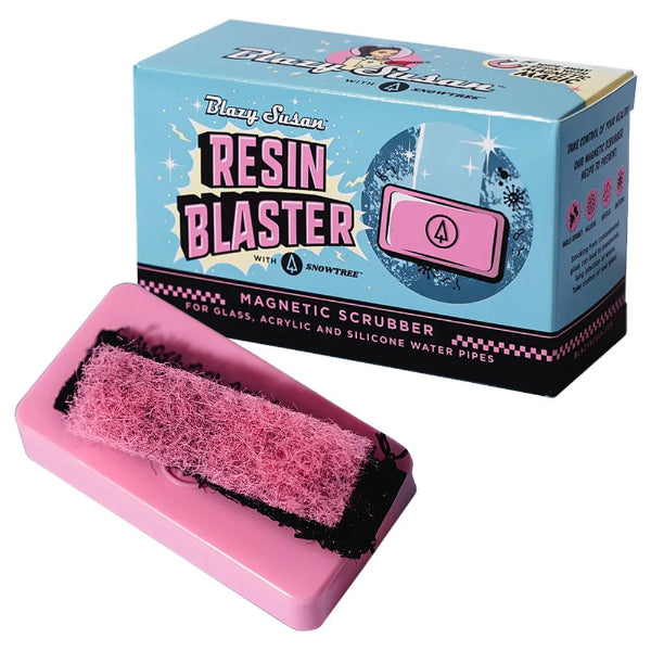 Blazy Susan Resin Blaster Magnetic Scrubber w/ Snow Tree